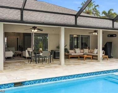 27376 Imperial Oaks Circle - Photo Thumbnail 23
