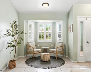 27376 Imperial Oaks Circle - Photo Thumbnail 7