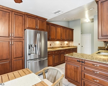 27376 Imperial Oaks Circle - Photo Thumbnail 10