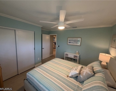 3002 Sandpiper Bay Circle - Photo Thumbnail 13