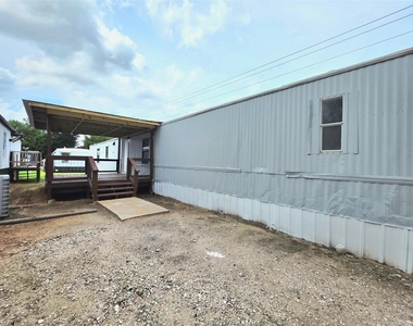 310 Paddock Road - Photo Thumbnail 14