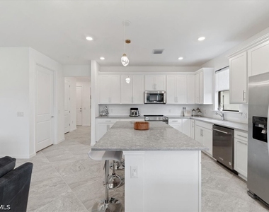 5644 Celebration Drive - Photo Thumbnail 15