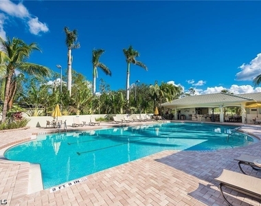 3830 Sawgrass Way - Photo Thumbnail 11