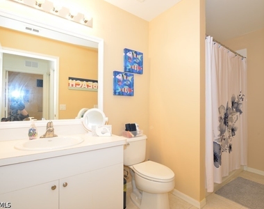 3830 Sawgrass Way - Photo Thumbnail 10