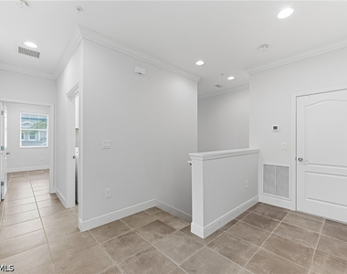 6969 Avalon Circle - Photo Thumbnail 3