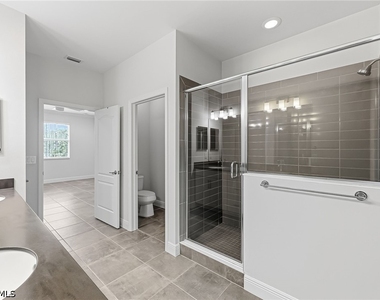 6969 Avalon Circle - Photo Thumbnail 22
