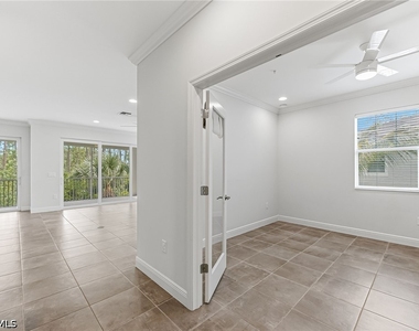 6969 Avalon Circle - Photo Thumbnail 5