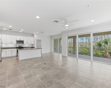 6969 Avalon Circle - Photo Thumbnail 8