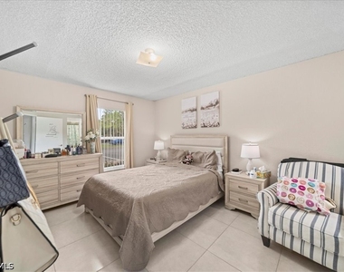 8235 Ibis Club Drive - Photo Thumbnail 14