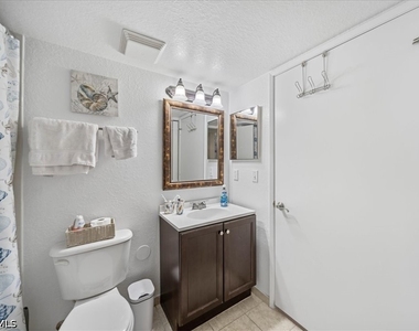 8235 Ibis Club Drive - Photo Thumbnail 21