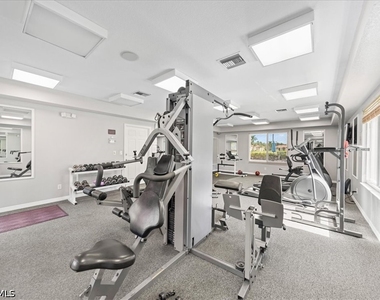 8235 Ibis Club Drive - Photo Thumbnail 33