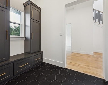 1419 Candlelight Lane - Photo Thumbnail 26
