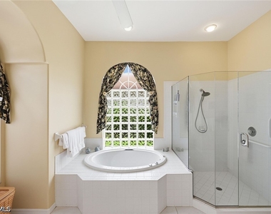 13360 Bridgeford Avenue - Photo Thumbnail 20