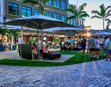 855 Reef Point Circle - Photo Thumbnail 35