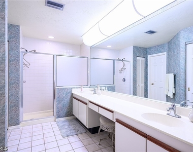 855 Reef Point Circle - Photo Thumbnail 16