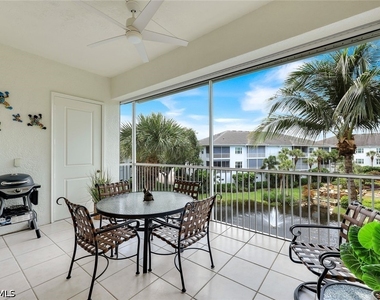 800 Breakaway Lane - Photo Thumbnail 2