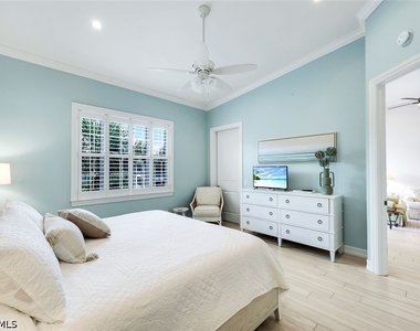 800 Breakaway Lane - Photo Thumbnail 12