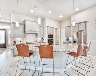 13219 S Salmon River Circle - Photo Thumbnail 11
