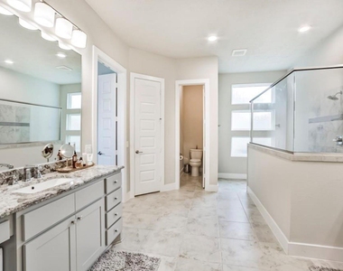 13219 S Salmon River Circle - Photo Thumbnail 20