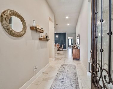 13219 S Salmon River Circle - Photo Thumbnail 3