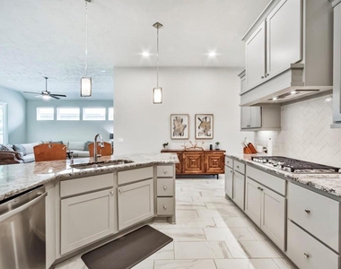13219 S Salmon River Circle - Photo Thumbnail 10