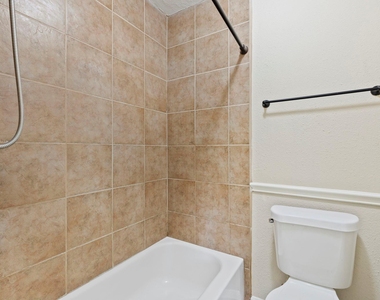 21435 Deerhaven Drive - Photo Thumbnail 19