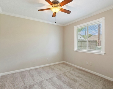 21435 Deerhaven Drive - Photo Thumbnail 20