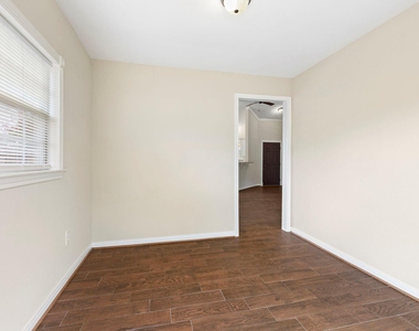 21435 Deerhaven Drive - Photo Thumbnail 14
