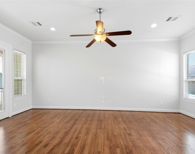 8239 Cambridge Street - Photo Thumbnail 12