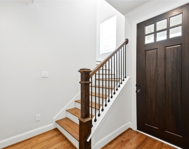 8239 Cambridge Street - Photo Thumbnail 4