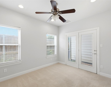 8239 Cambridge Street - Photo Thumbnail 16