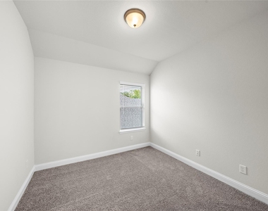 1718 Forest Mist Drive - Photo Thumbnail 24