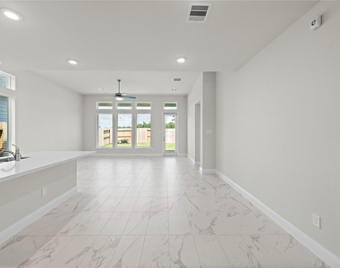 1718 Forest Mist Drive - Photo Thumbnail 7