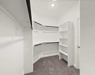 1718 Forest Mist Drive - Photo Thumbnail 30