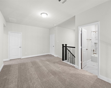 1718 Forest Mist Drive - Photo Thumbnail 20