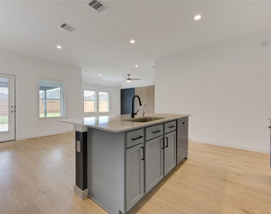 29910 Ousel Falls Lane - Photo Thumbnail 12
