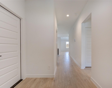 29910 Ousel Falls Lane - Photo Thumbnail 6