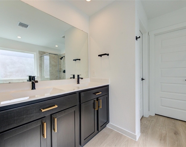 29910 Ousel Falls Lane - Photo Thumbnail 32