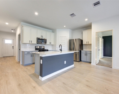 29910 Ousel Falls Lane - Photo Thumbnail 15