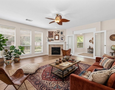 7902 Feather Springs - Photo Thumbnail 10