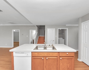 26526 Marble Point Lane - Photo Thumbnail 9