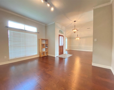 2222 Alberton Lane - Photo Thumbnail 8