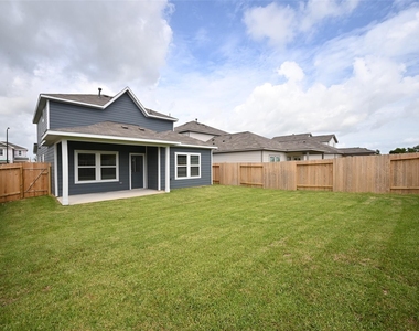 3919 Accolade Crossing - Photo Thumbnail 33