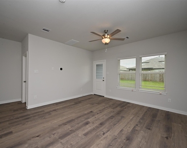 3919 Accolade Crossing - Photo Thumbnail 12