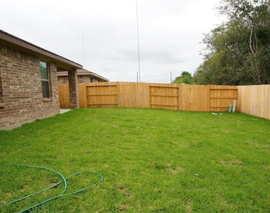 3966 Canyon Shore Lane - Photo Thumbnail 27