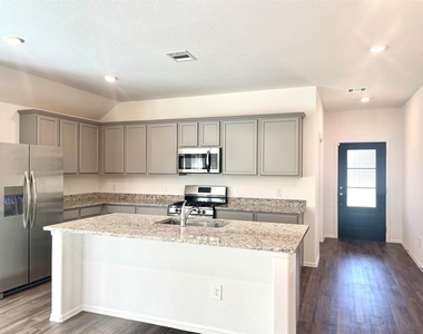 17477 Rosewood Manor Lane Lane - Photo Thumbnail 7