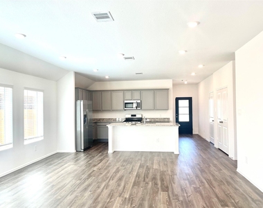 17477 Rosewood Manor Lane Lane - Photo Thumbnail 10