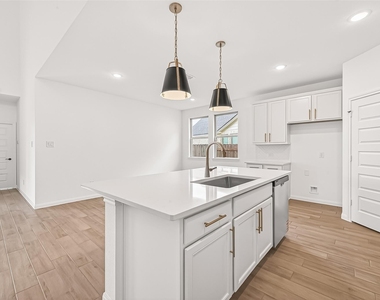 7327 Blue Gentiana Ln - Photo Thumbnail 7
