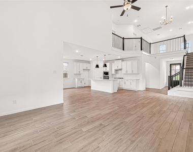 7327 Blue Gentiana Ln - Photo Thumbnail 3