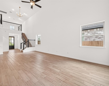 7327 Blue Gentiana Ln - Photo Thumbnail 4